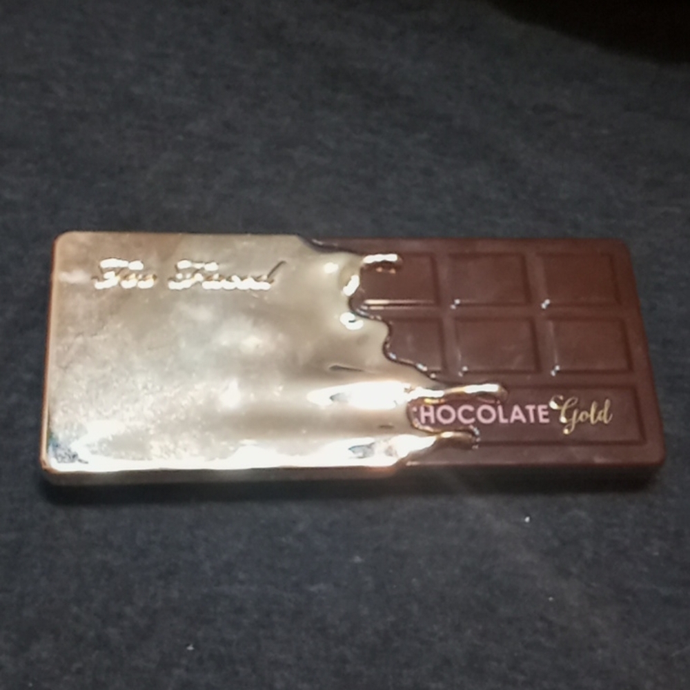 Chocolate gold palette